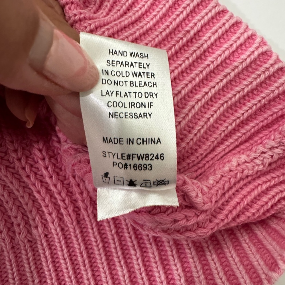 Fate Sweater with pink eyelet sleeves Size Small - Picture 6 of 10